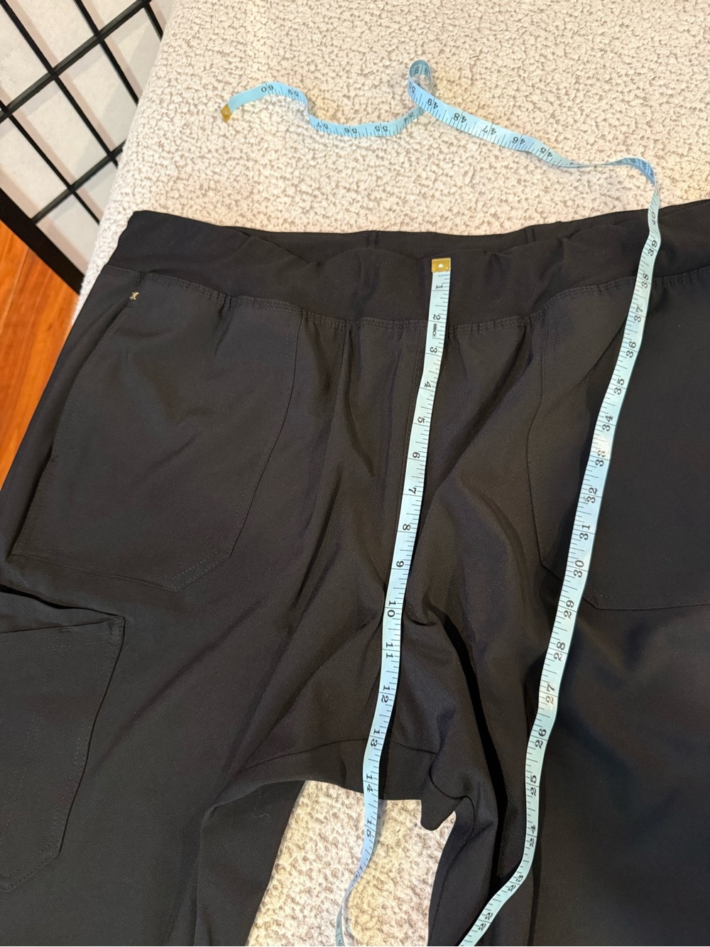 Petite 2X Black Jogger Scrub Pants Stretch Cargo Athletic Comfort 18W-20W - Picture 6 of 8